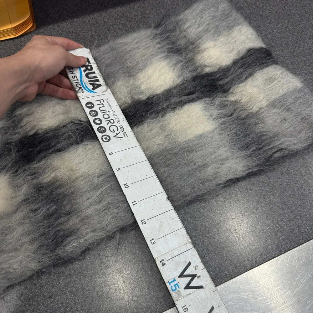 Mohair Scarf Unisex OS Grey Plaid Excellent Fuzzy Shaggy Winter Warm